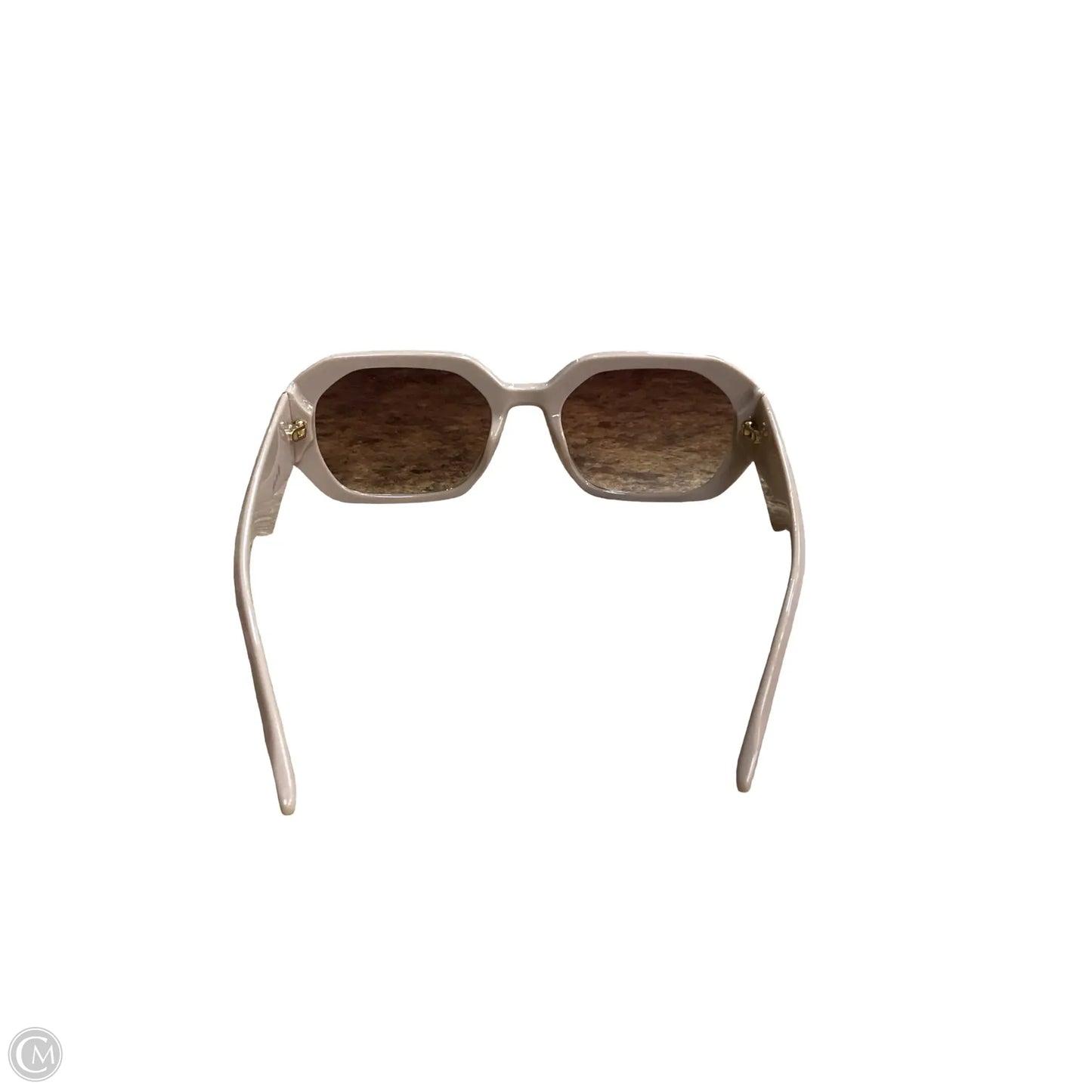 Sunglasses By Velvet, Size: Medium