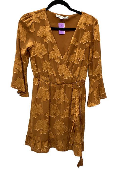 Dress Casual Short By Clothes Mentor  Size: S