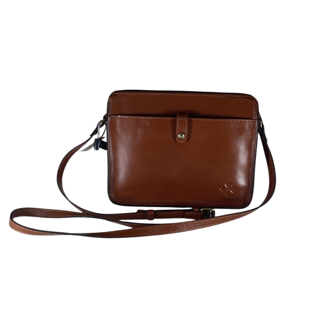Crossbody Designer By Patricia Nash, Size: Medium