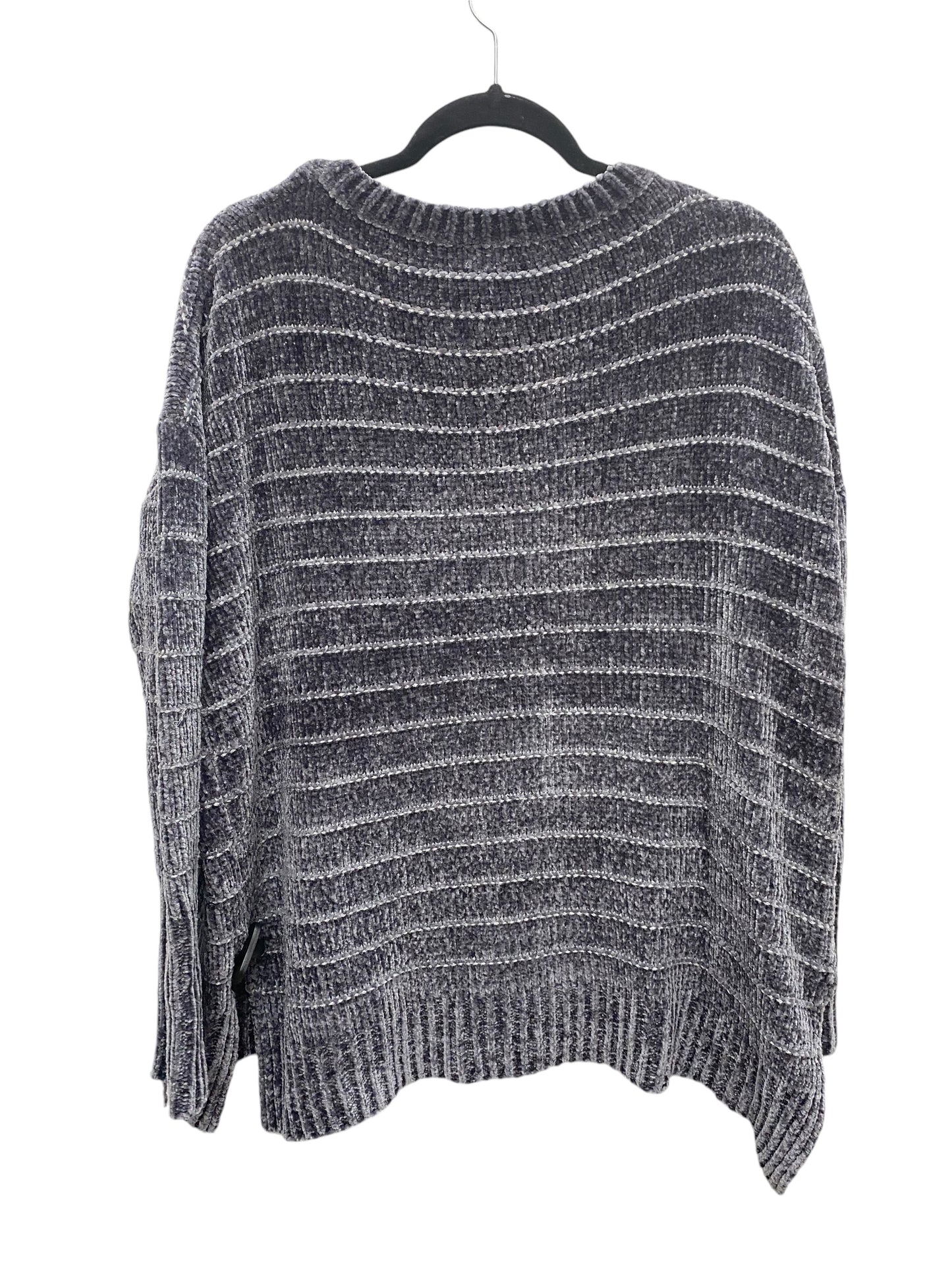 Sweater By She + Sky In Grey & Silver, Size: Osfm