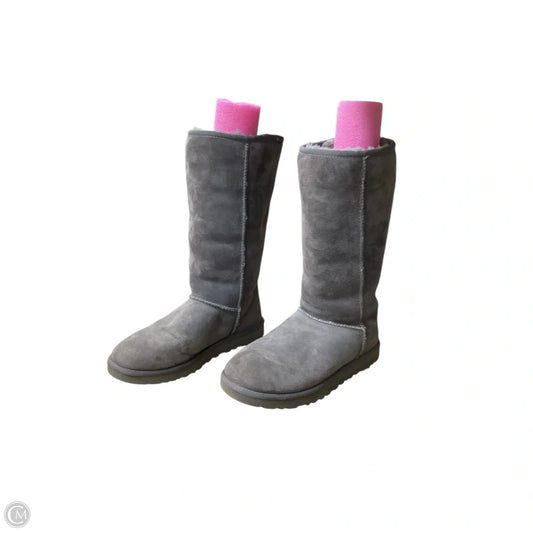 Boots Designer By Ugg In Grey, Size: 8