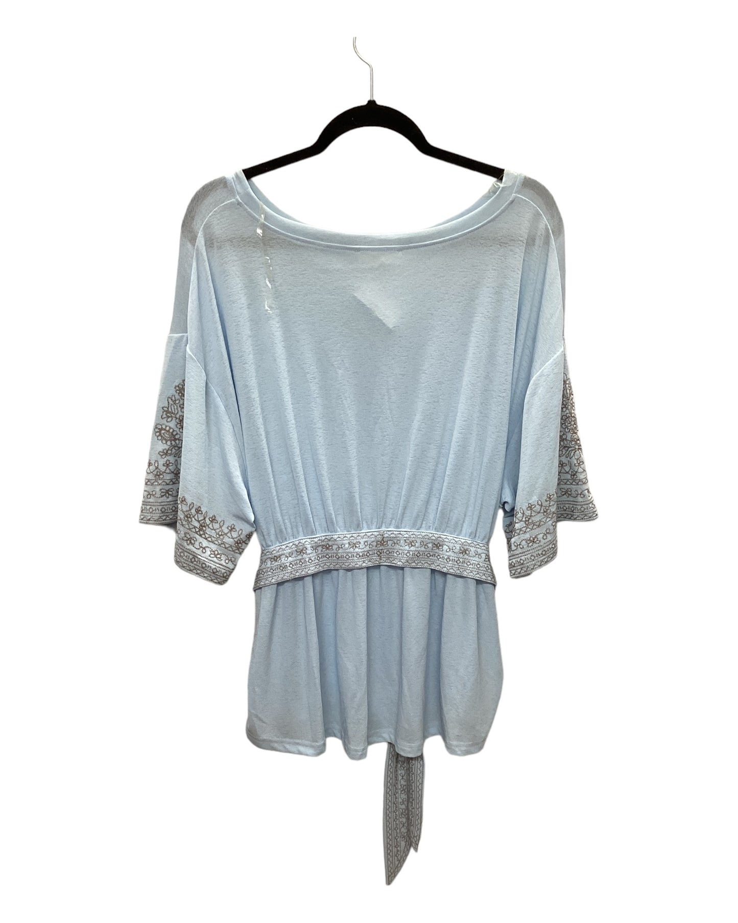 Top Short Sleeve By Entro In Blue, Size: L