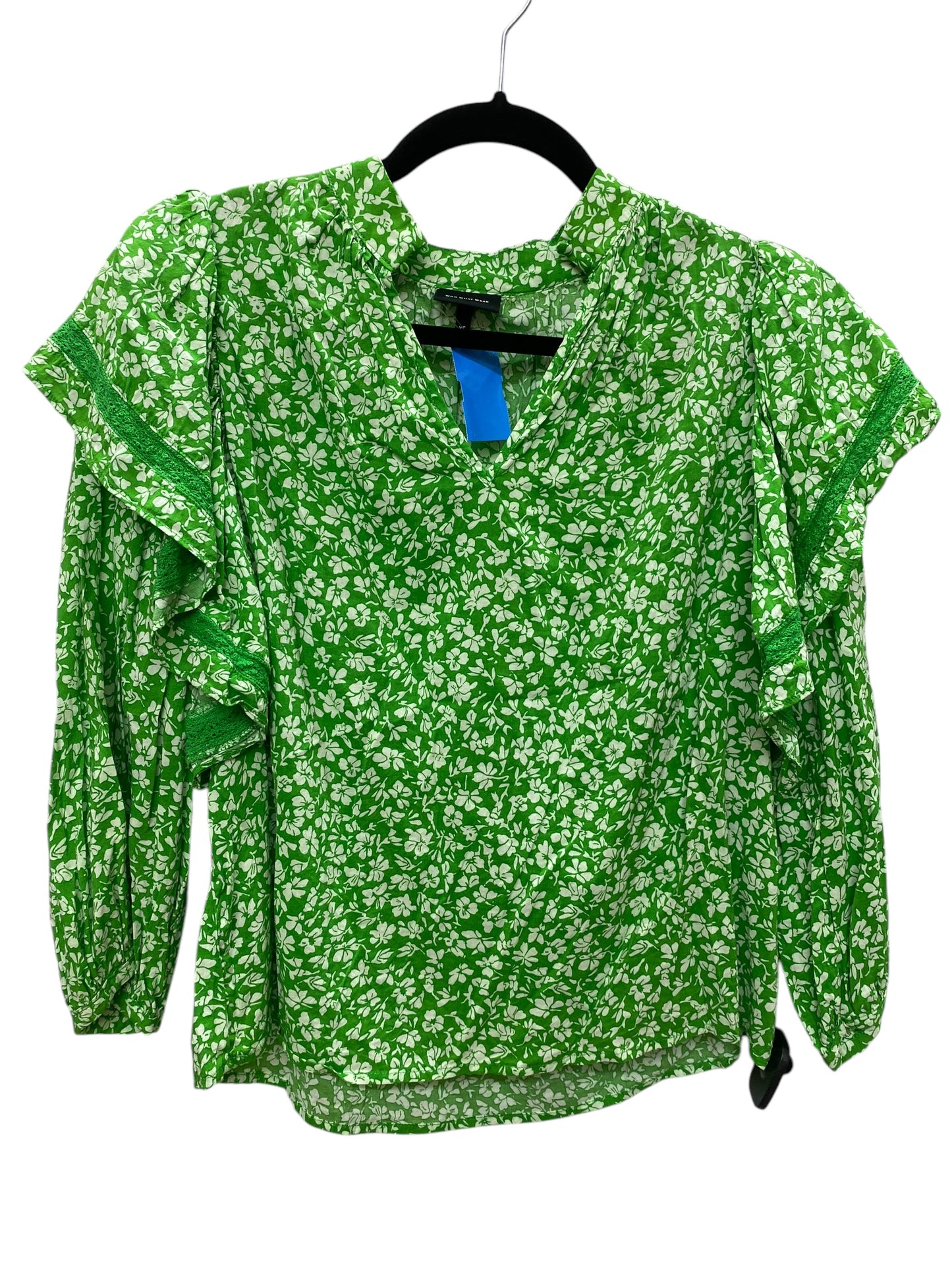 Top Long Sleeve By Who What Wear In Green, Size: Xs