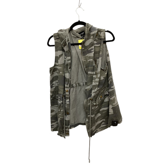 Vest Other By Zenana Outfitters In Camouflage Print, Size: Xl