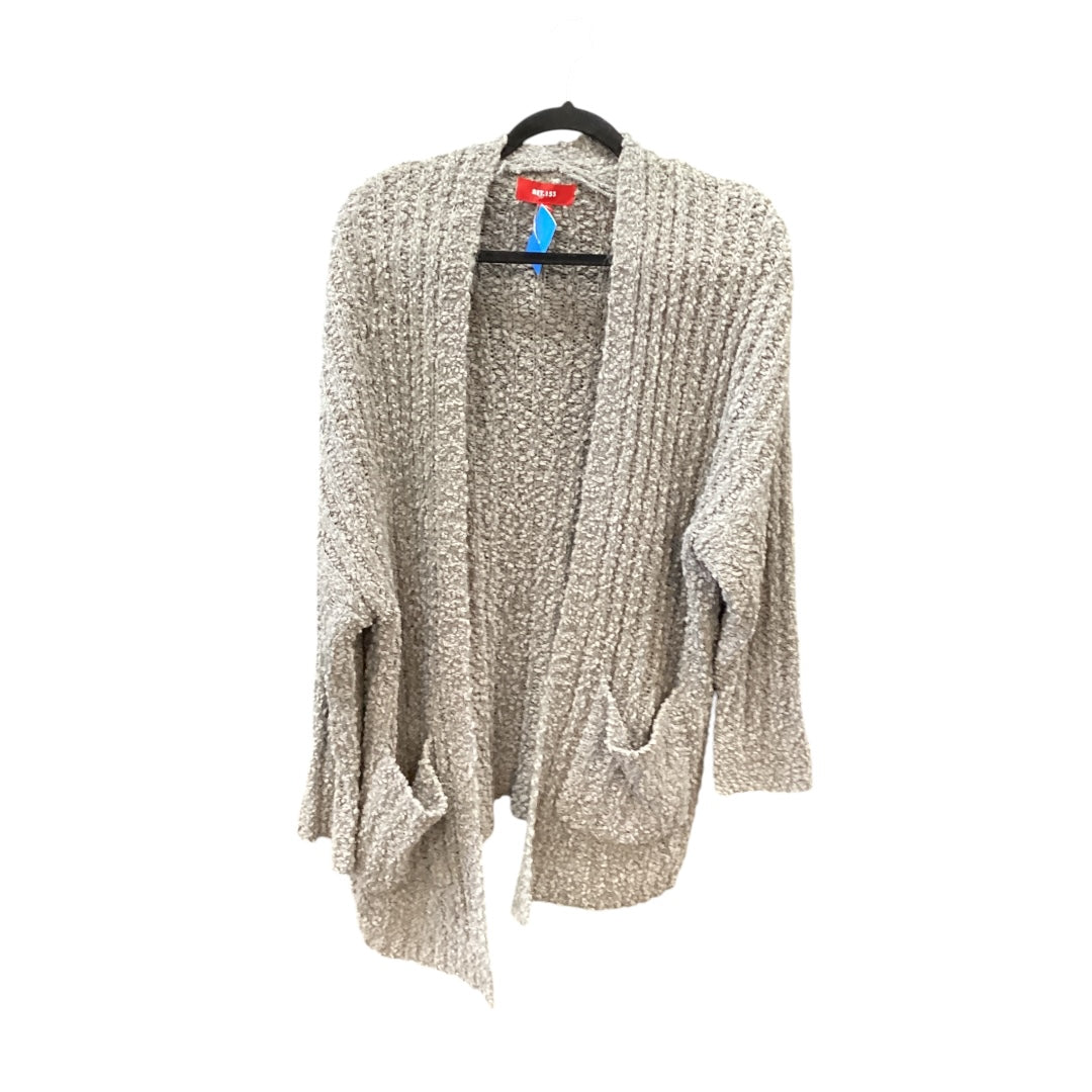 Cardigan By Clothes Mentor In Grey, Size: M