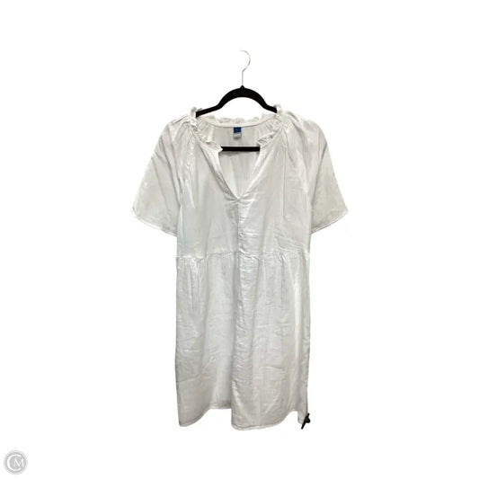 Dress Casual Short By Old Navy In White, Size: L