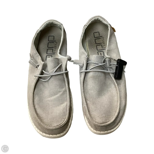 Shoes Flats By Hey Dude In Tan, Size: 9