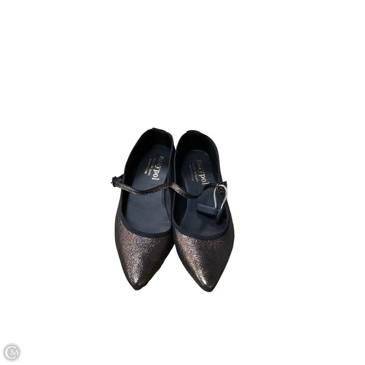 Shoes Flats By Cmb In Black, Size: 9.5