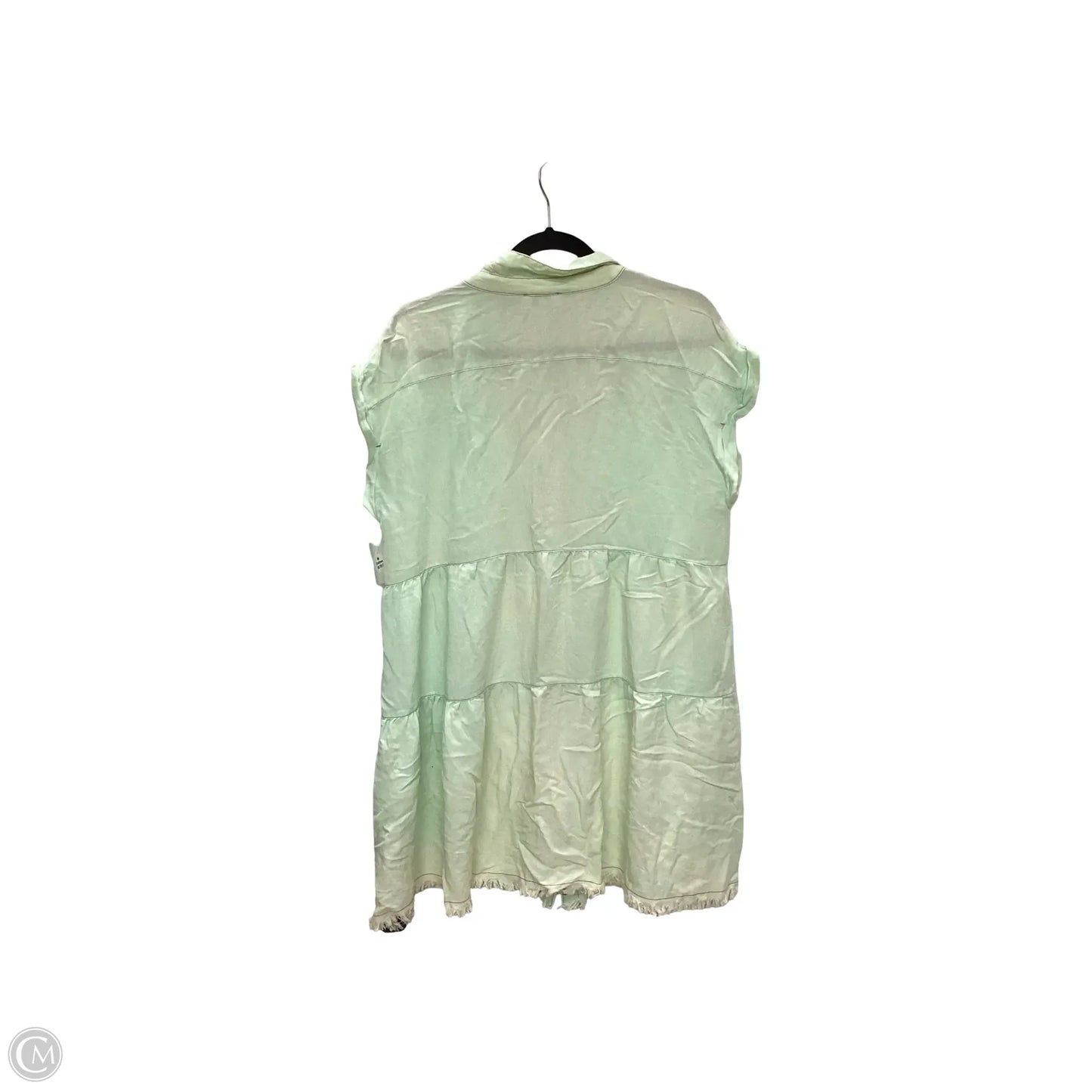 Dress Casual Short By Umgee In Green, Size: L