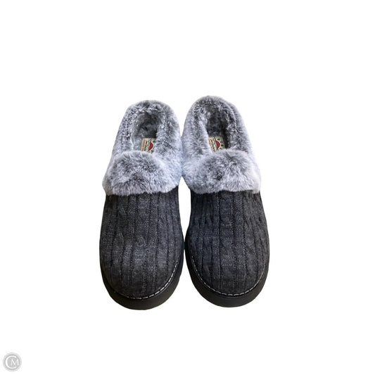 Shoes Flats By Bobs In Grey, Size: 9.5