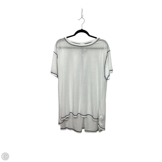 Top Short Sleeve By Pol In White, Size: M