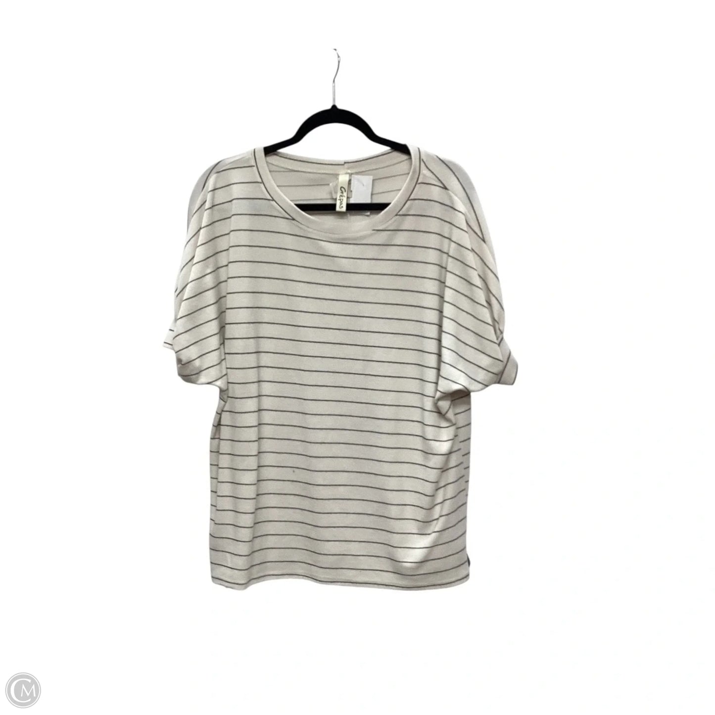 Top Short Sleeve By Clothes Mentor In Cream, Size: M