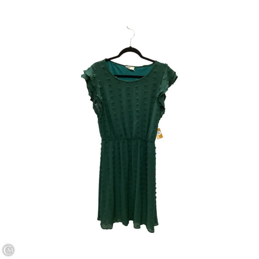Dress Casual Short By Betseys Boutique Shop In Green, Size: L