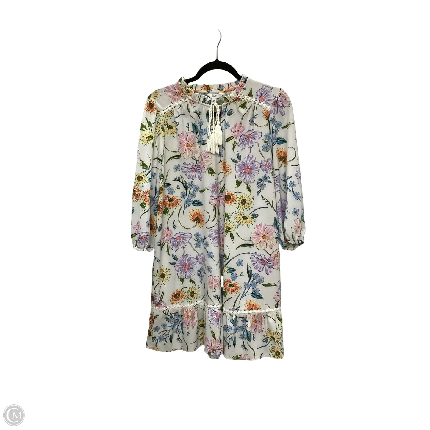 Dress Casual Short By Crown And Ivy In Floral Print, Size: M