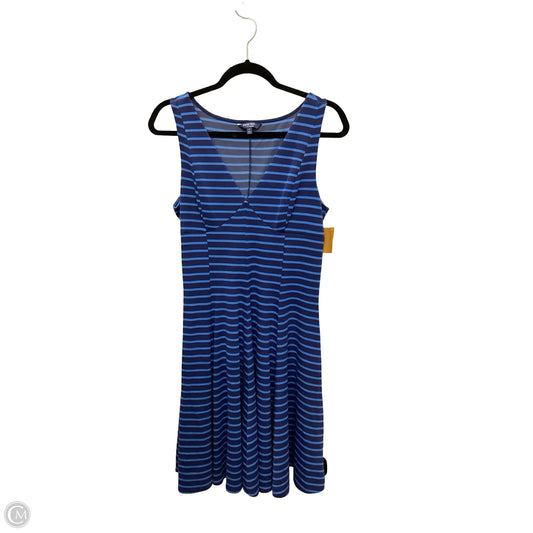 Dress Casual Short By Clothes Mentor In Striped Pattern, Size: M