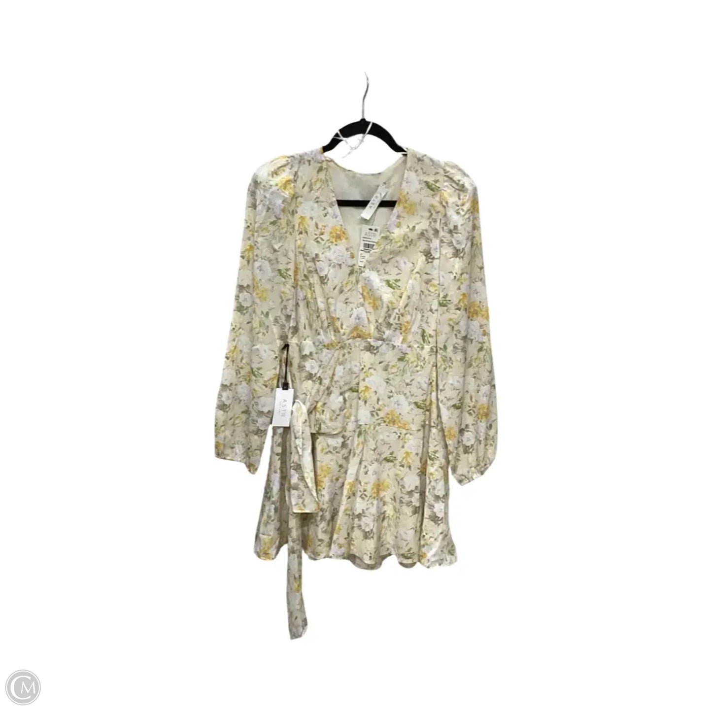 Designer Dress Casual Short By Astr In Floral Print, Size: S