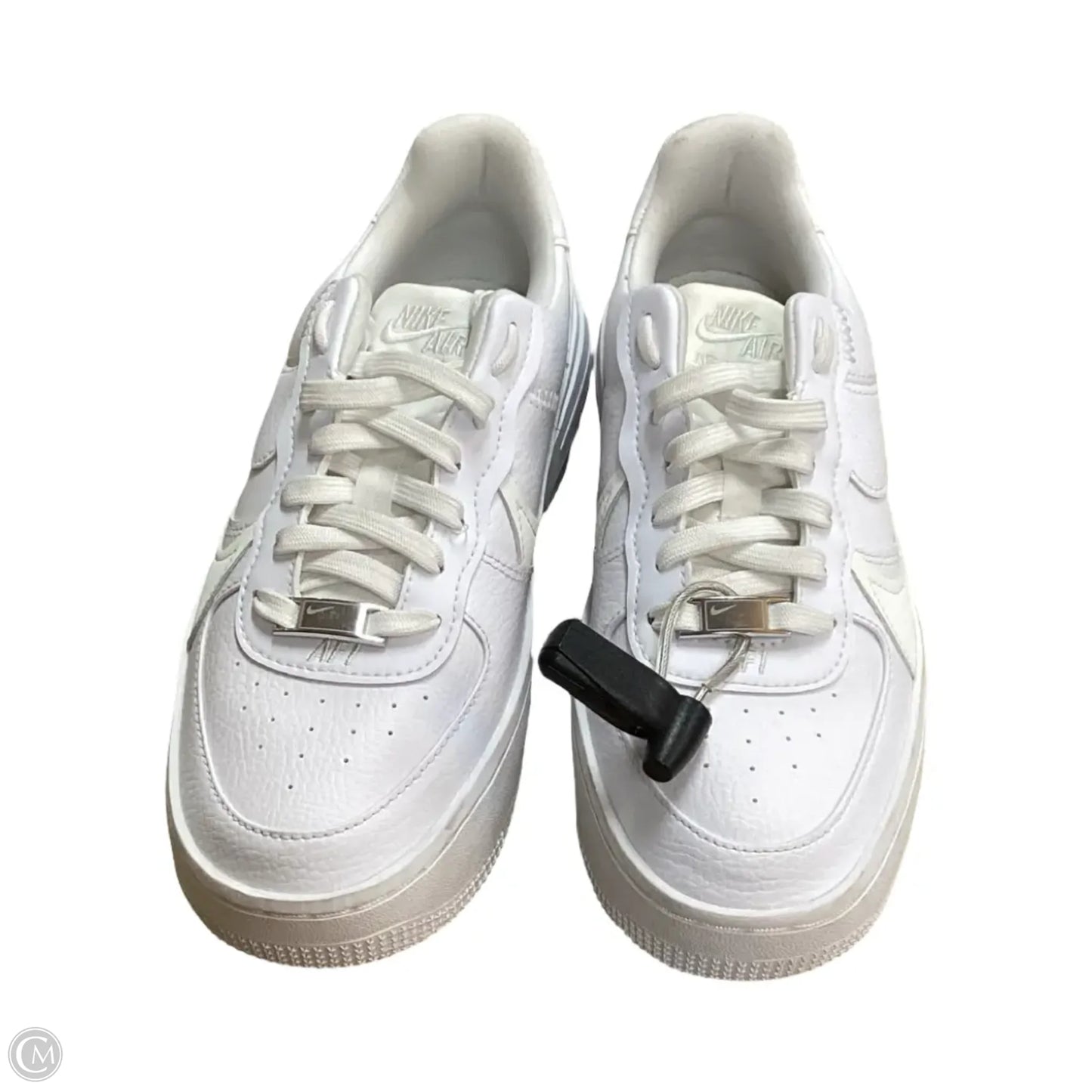 Shoes Sneakers By Nike In White, Size: 6