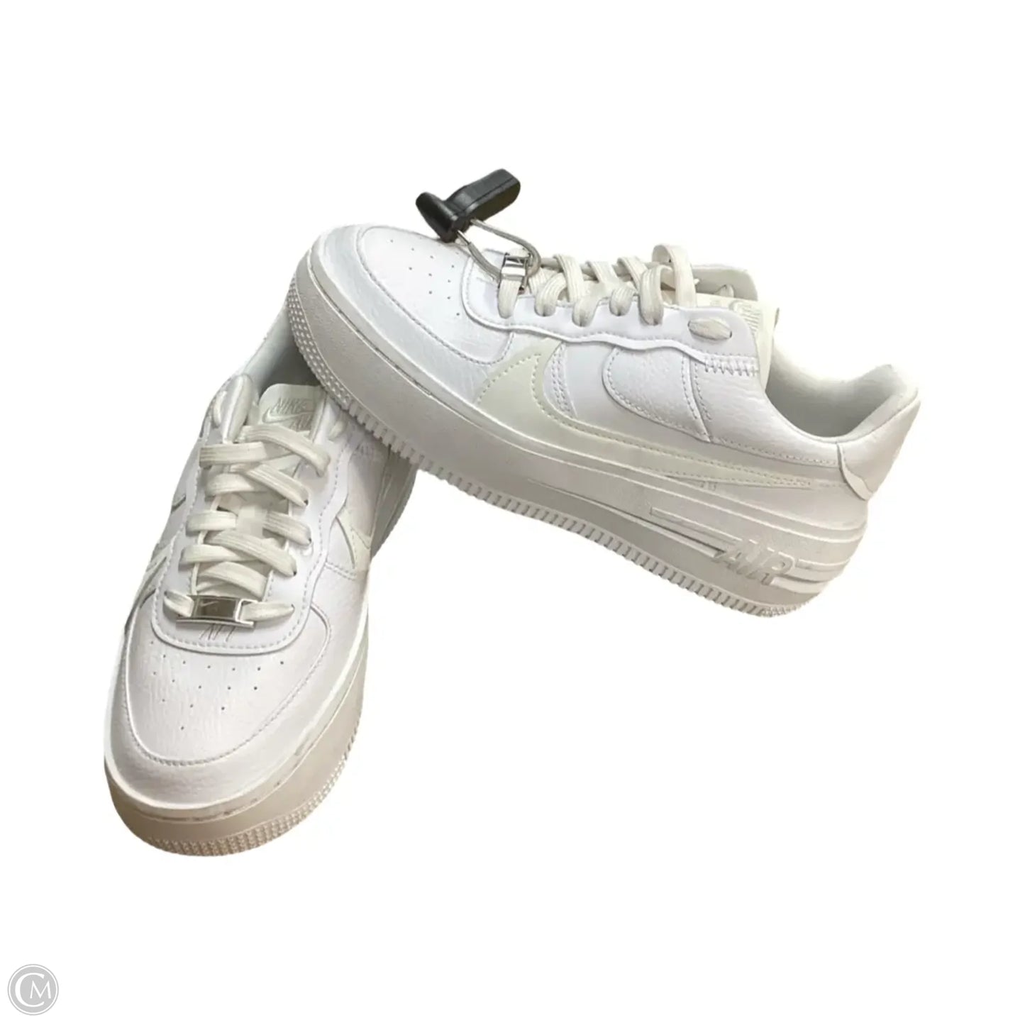 Shoes Sneakers By Nike In White, Size: 6