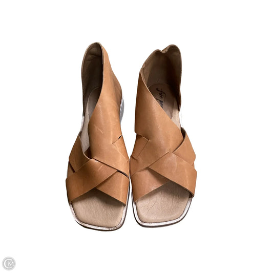 Sandals Flats By Free People In Brown, Size: 6.5