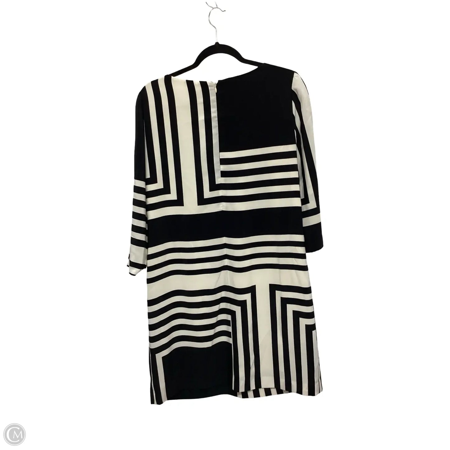 Dress Casual Short By Tahari By Arthur Levine In Geometric Pattern, Size: 6