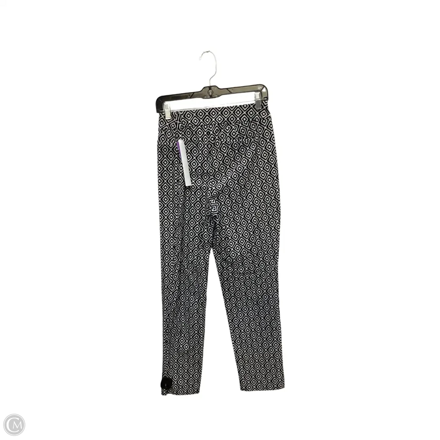 Pants Cropped By Chicos In Black & White, Size: M