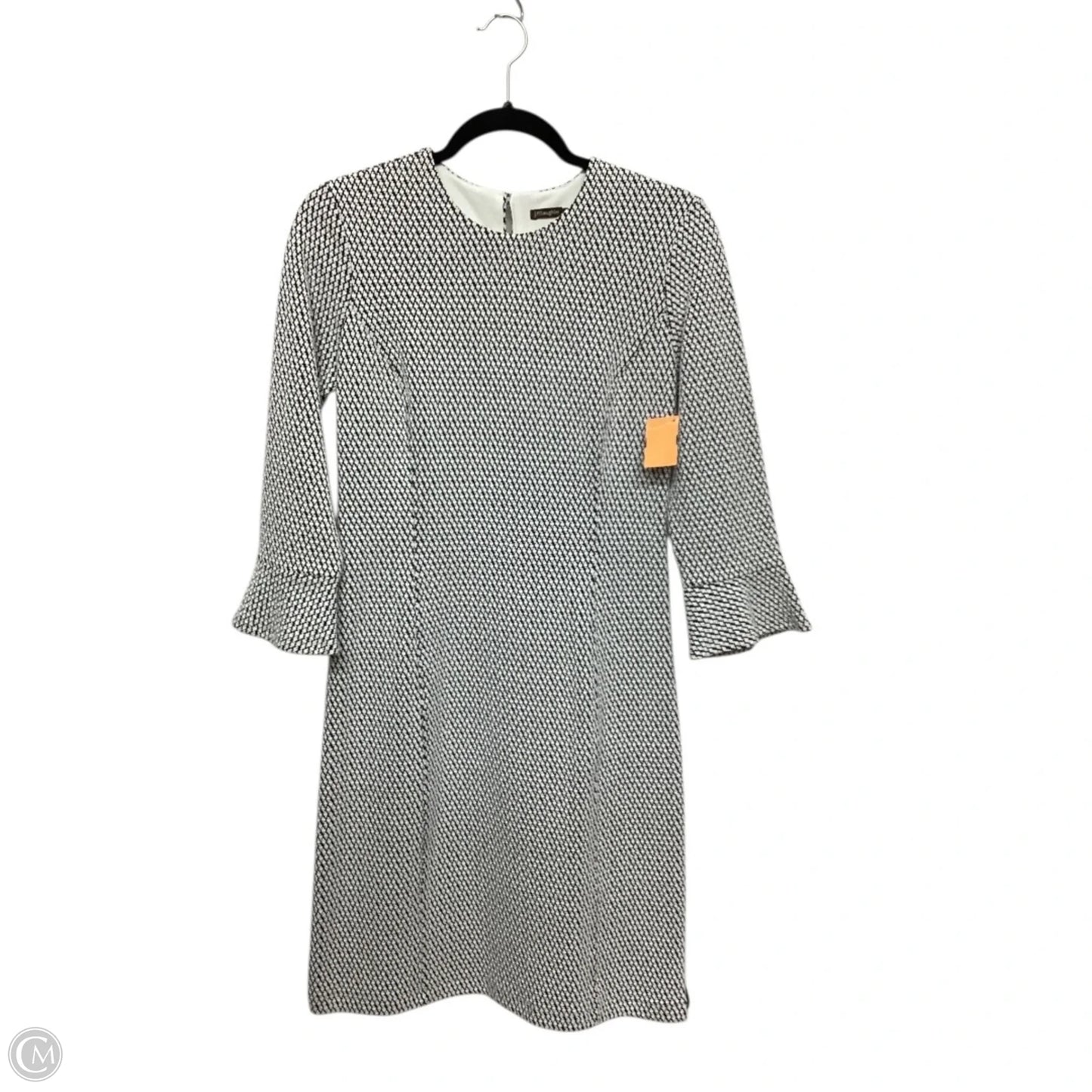 Dress Casual Short By J Mclaughlin In White, Size: S