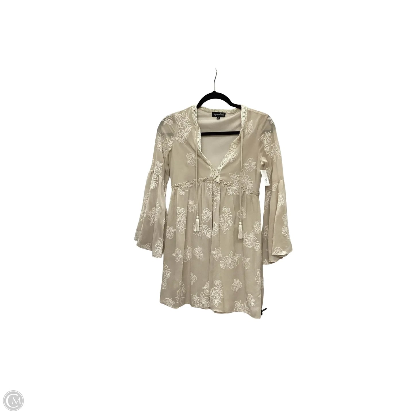 Dress Casual Short By Sequin Hearts In Tan, Size: Xs