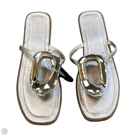 Sandals Flats By Pierre Dumas In Gold, Size: 7.5