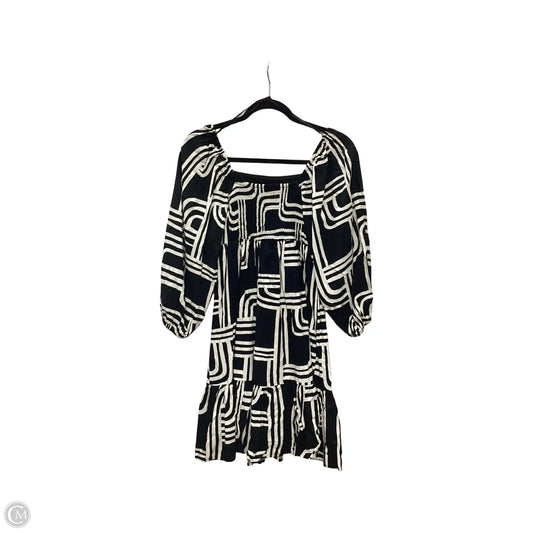 Dress Casual Short By Nine West In Geometric Pattern, Size: S