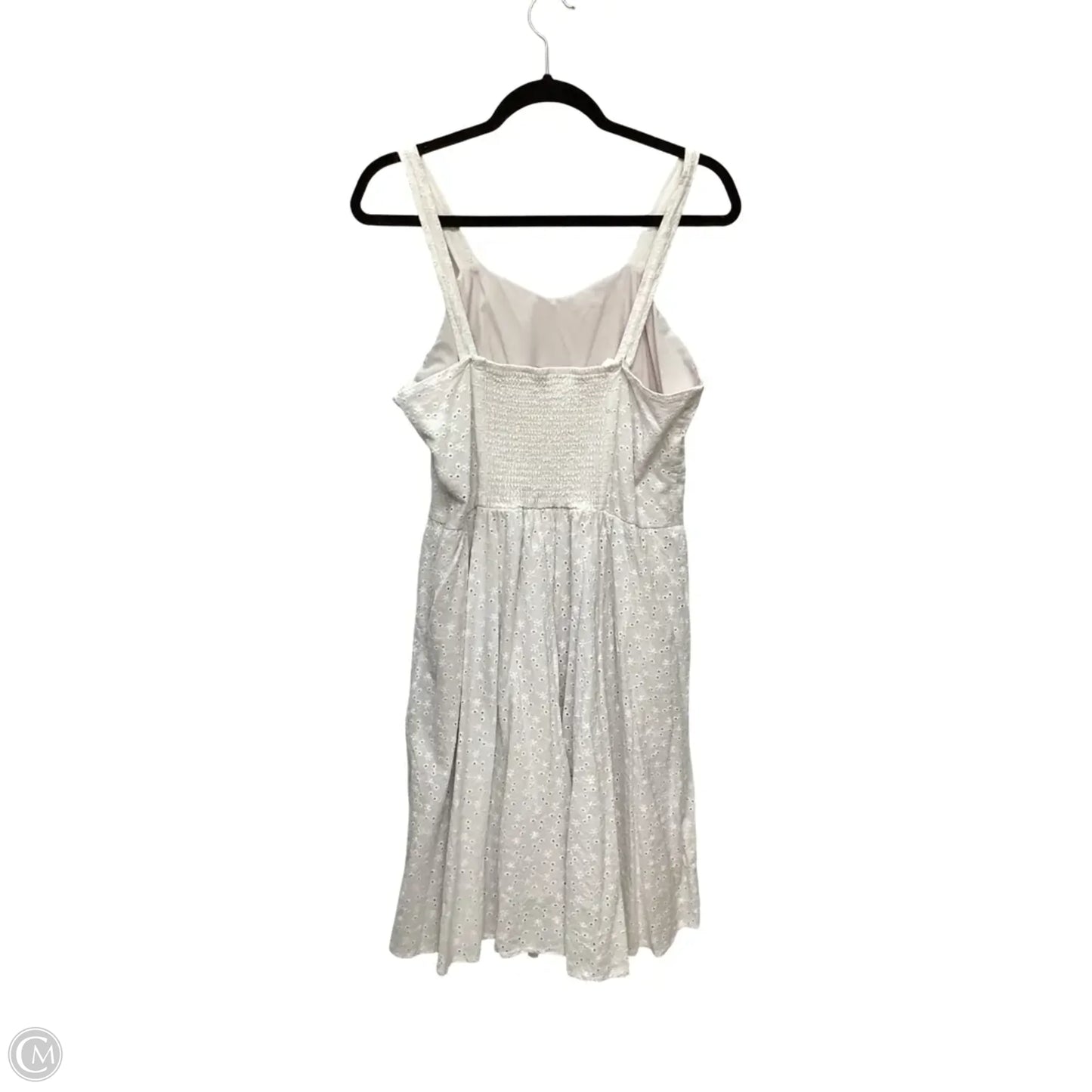 Dress Casual Short By Clothes Mentor In White, Size: Xl