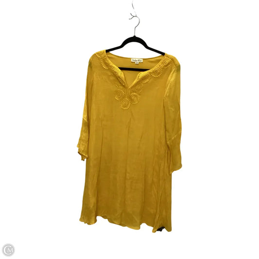 Dress Casual Short By Indigo Rose In Yellow, Size: Lp