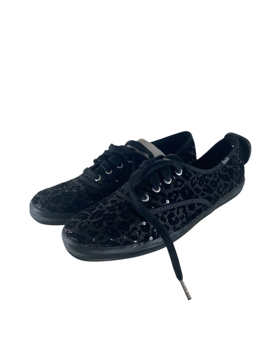 Shoes Sneakers By Keds In Black, Size: 7