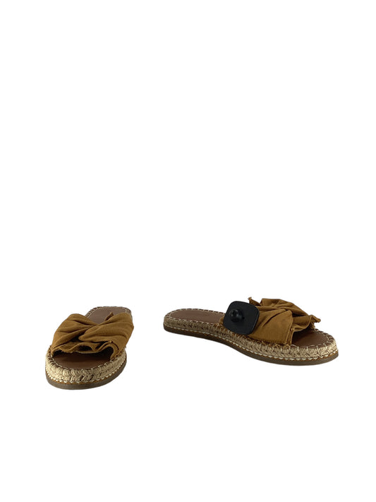 Sandals Flats By Universal Thread  Size: 8.5