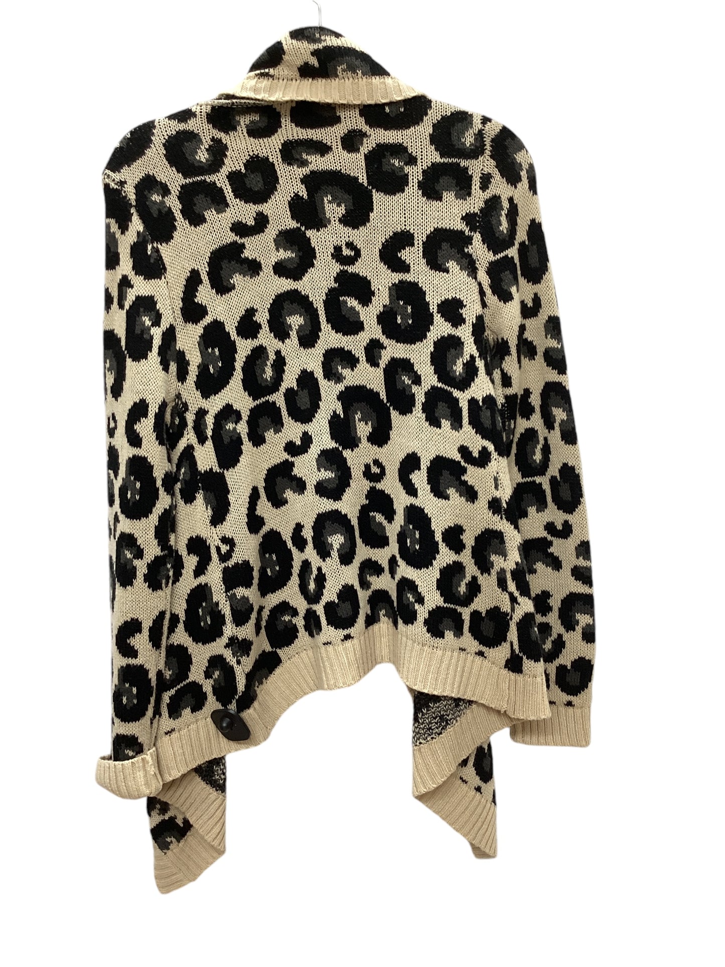 Sweater Cardigan By Clothes Mentor In Animal Print, Size: L