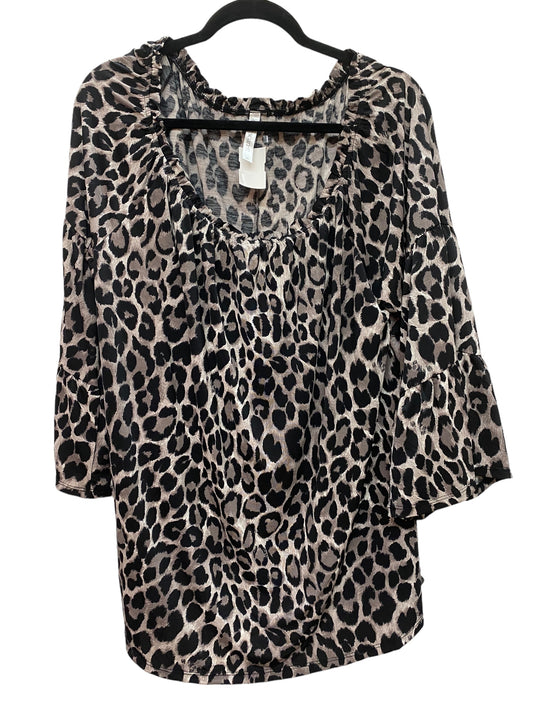 Top Long Sleeve By Clothes Mentor In Animal Print, Size: Xl