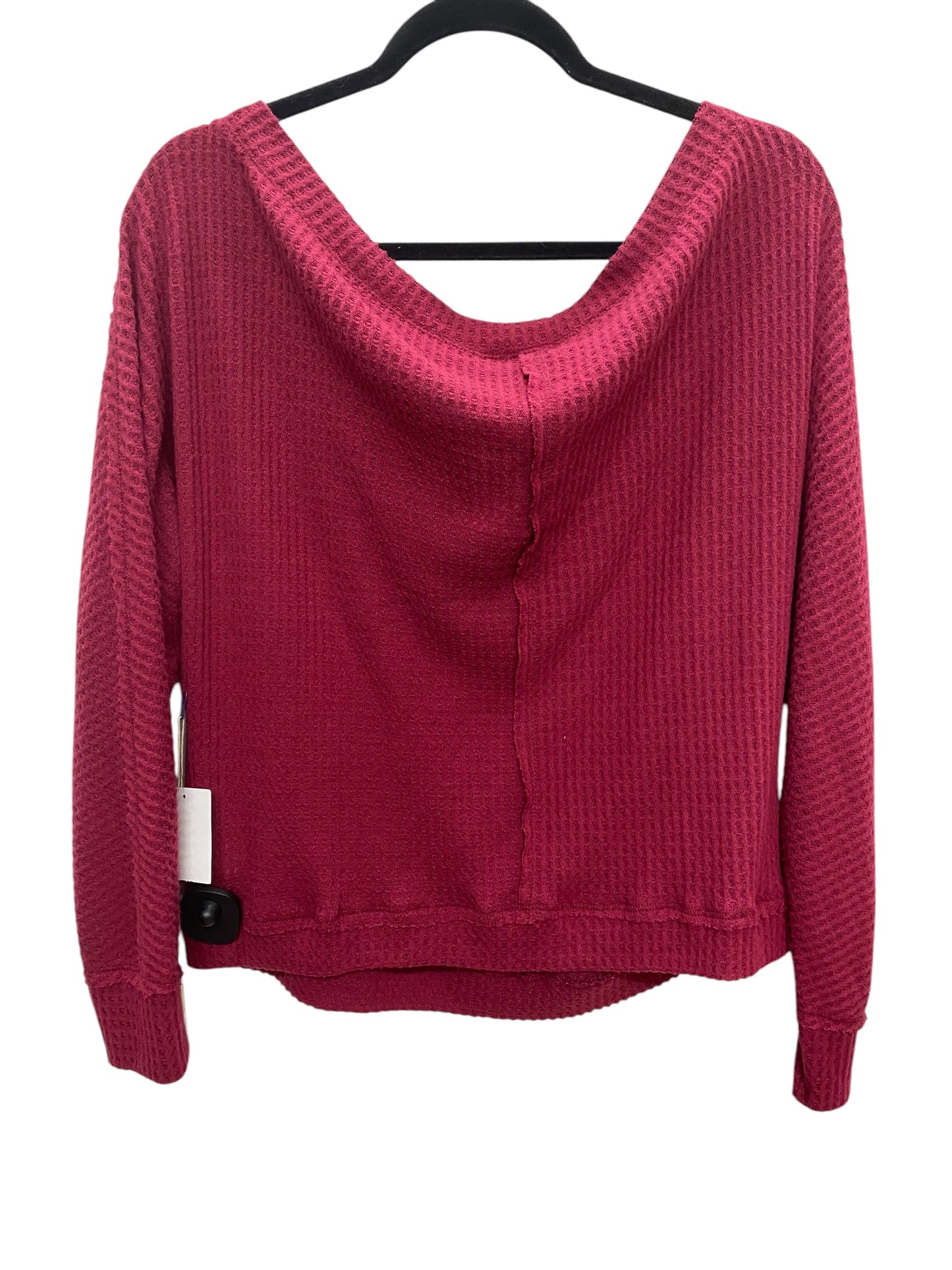 Top Long Sleeve By Clothes Mentor In Red, Size: M