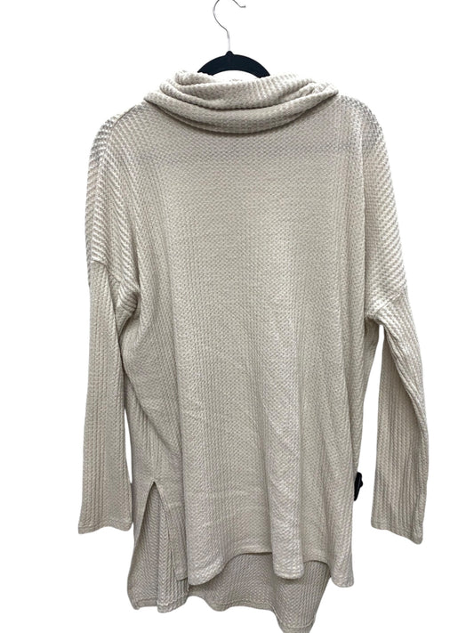 Top Long Sleeve By Zenana Outfitters In Cream, Size: M