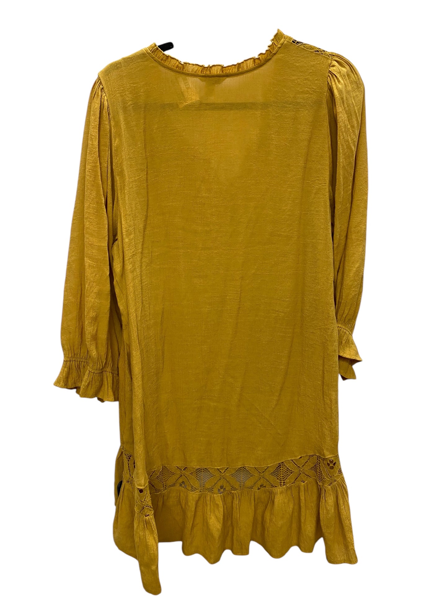 Tunic Long Sleeve By Cato In Yellow, Size: 1x