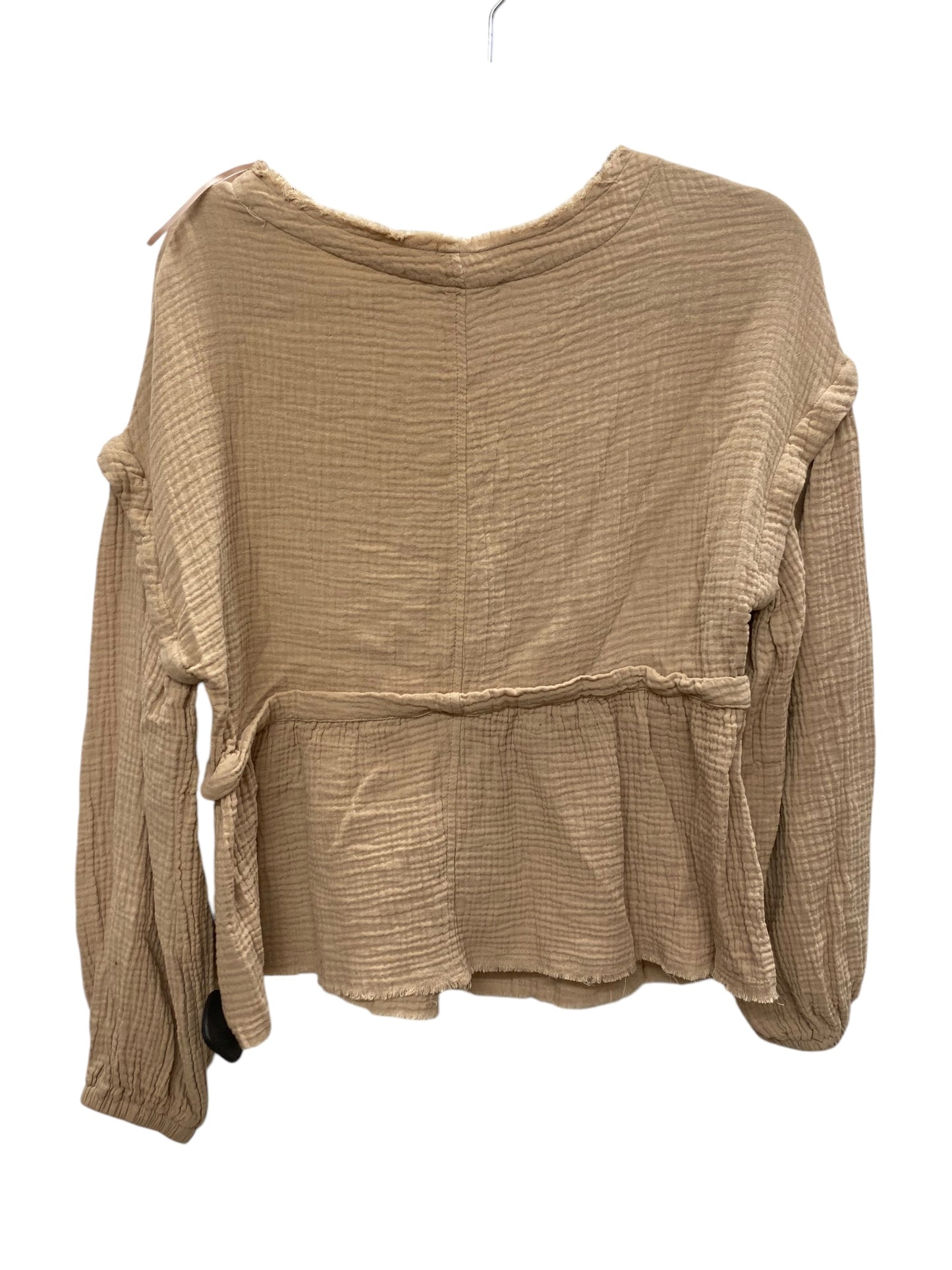 Top Long Sleeve By Clothes Mentor In Tan, Size: S