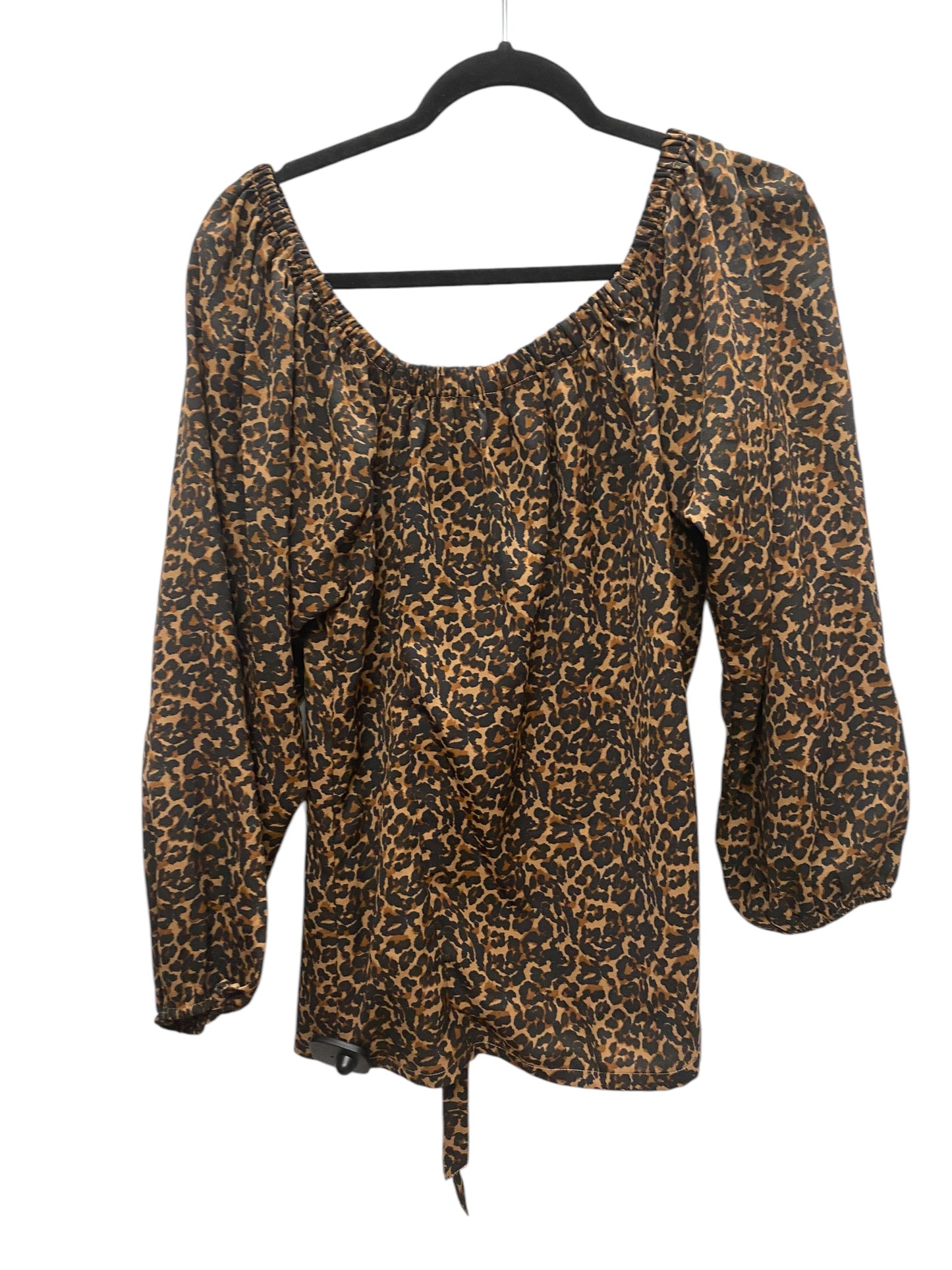 Top Long Sleeve By Clothes Mentor In Animal Print, Size: M