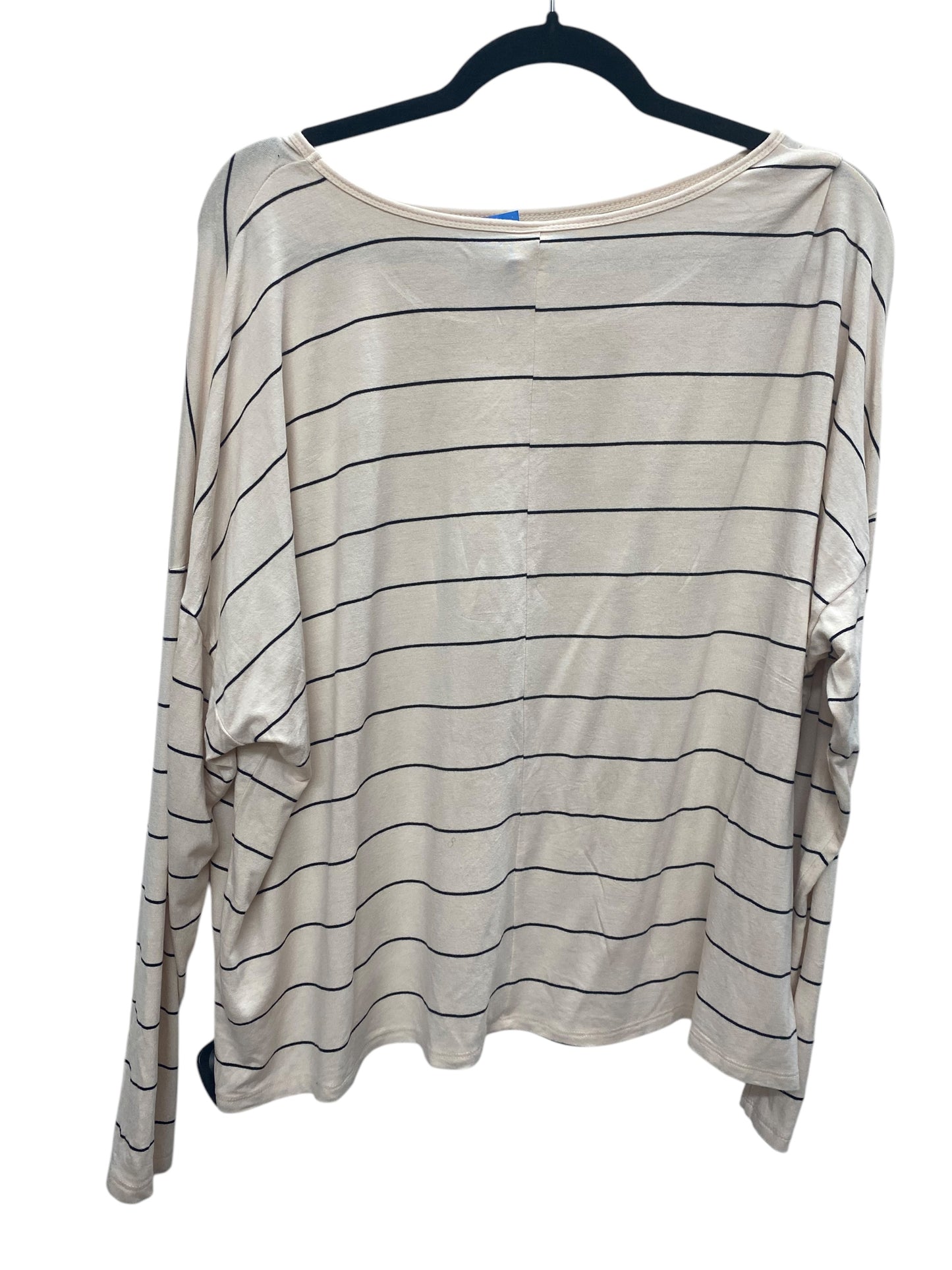 Top Long Sleeve By Old Navy In Cream, Size: L