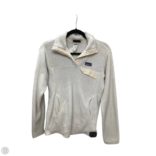 Top Long Sleeve By Patagonia In White, Size: M