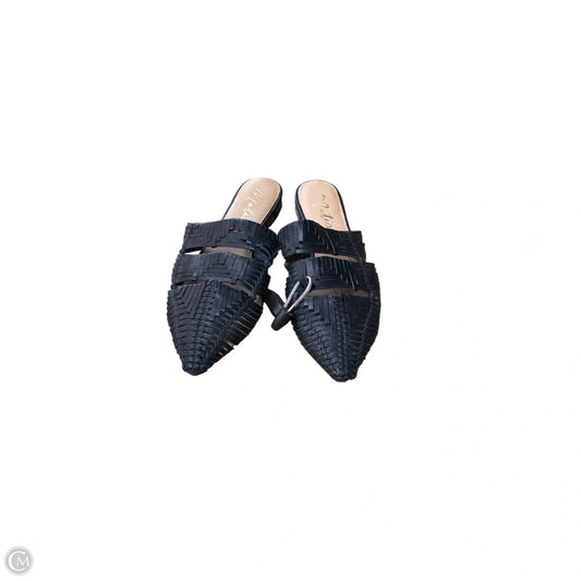 Shoes Flats By Matisse In Black, Size: 7