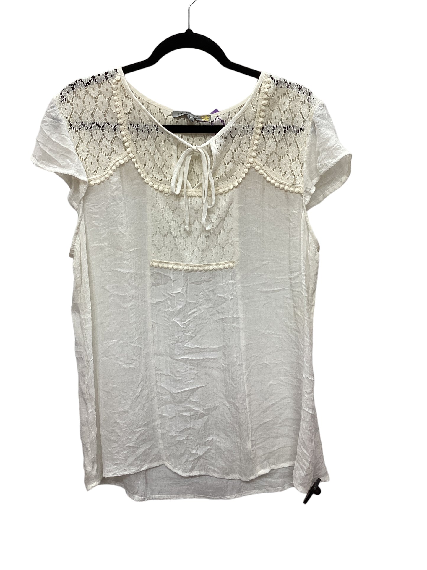 Cream Top Short Sleeve Figuero & Flower, Size Xl