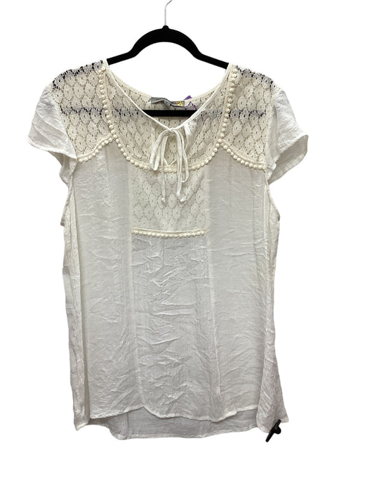 Cream Top Short Sleeve Figuero & Flower, Size Xl