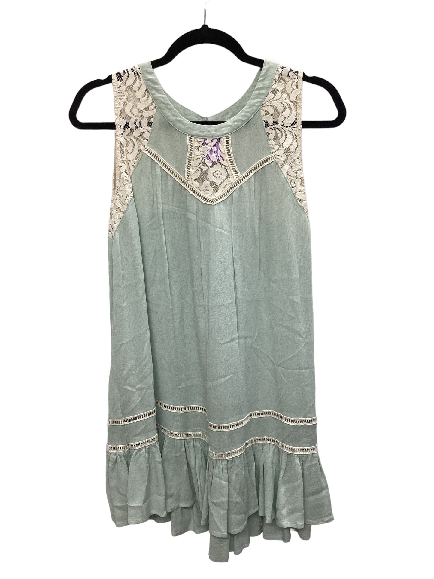 Green Top Sleeveless Umgee, Size M