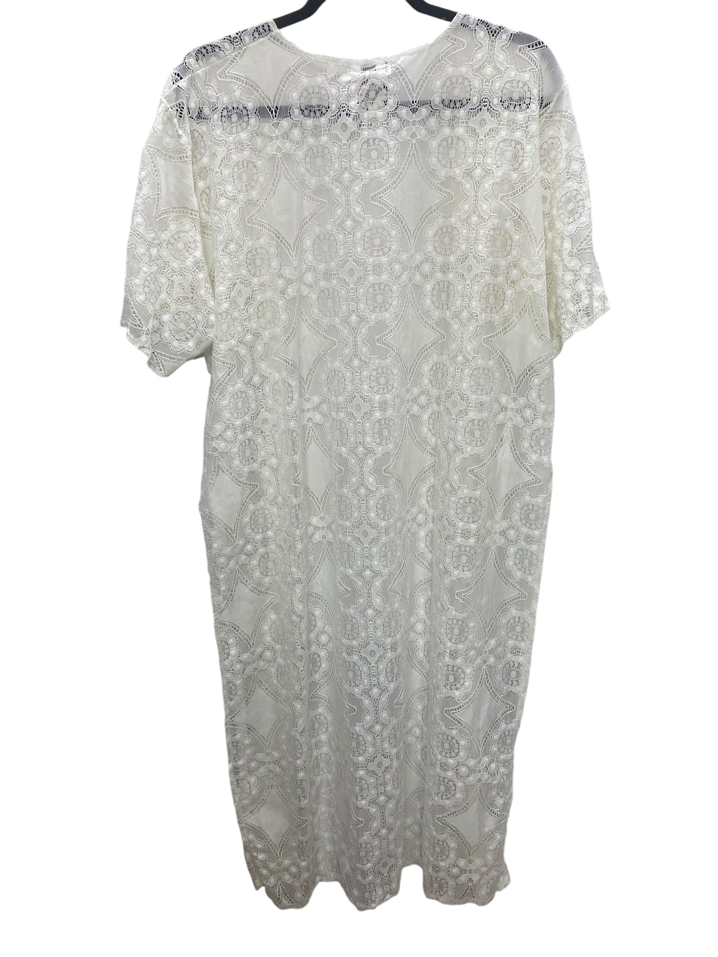 Kimono By Sage In White, Size: Osfm