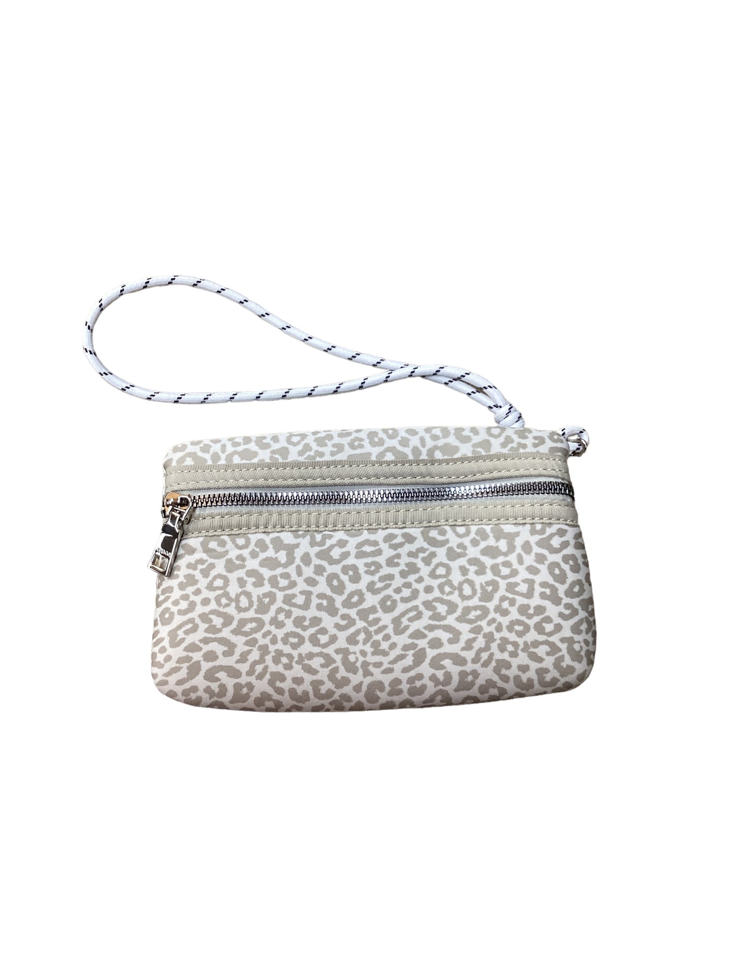 Wristlet By Clothes Mentor  Size: Medium